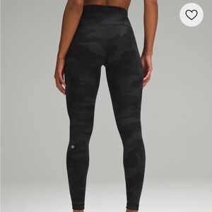Lululemon Black Camouflage cropped Leggings